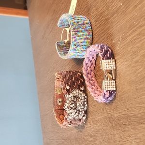 listing-status-banner